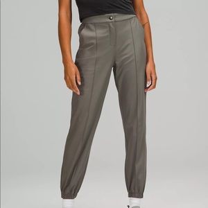 Warpstreme High-Rise Jogger 7/8 Length